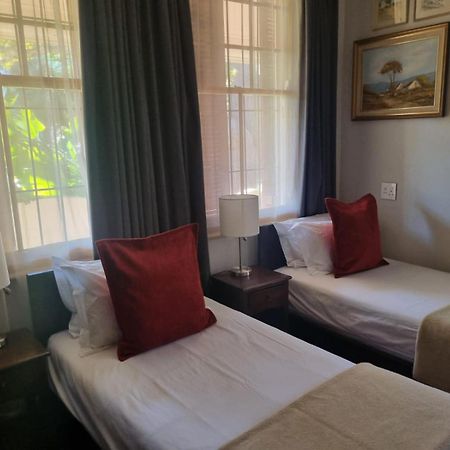 Ashanti Gardens Guesthouse Kaapstad Buitenkant foto