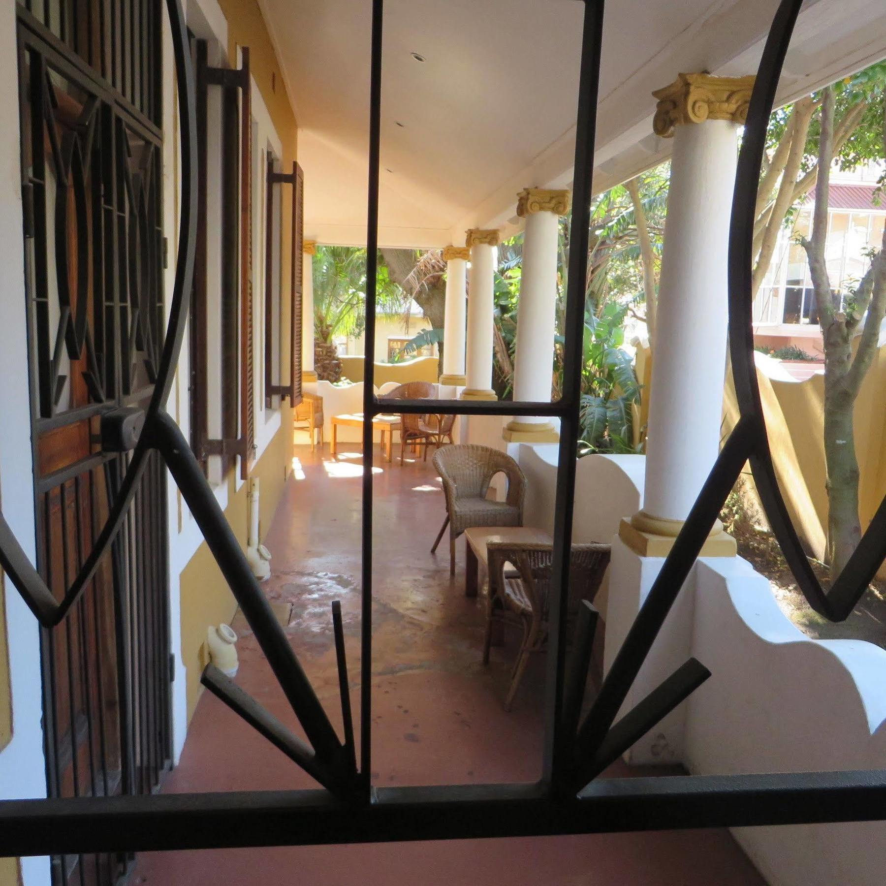 Ashanti Gardens Guesthouse Kaapstad Buitenkant foto
