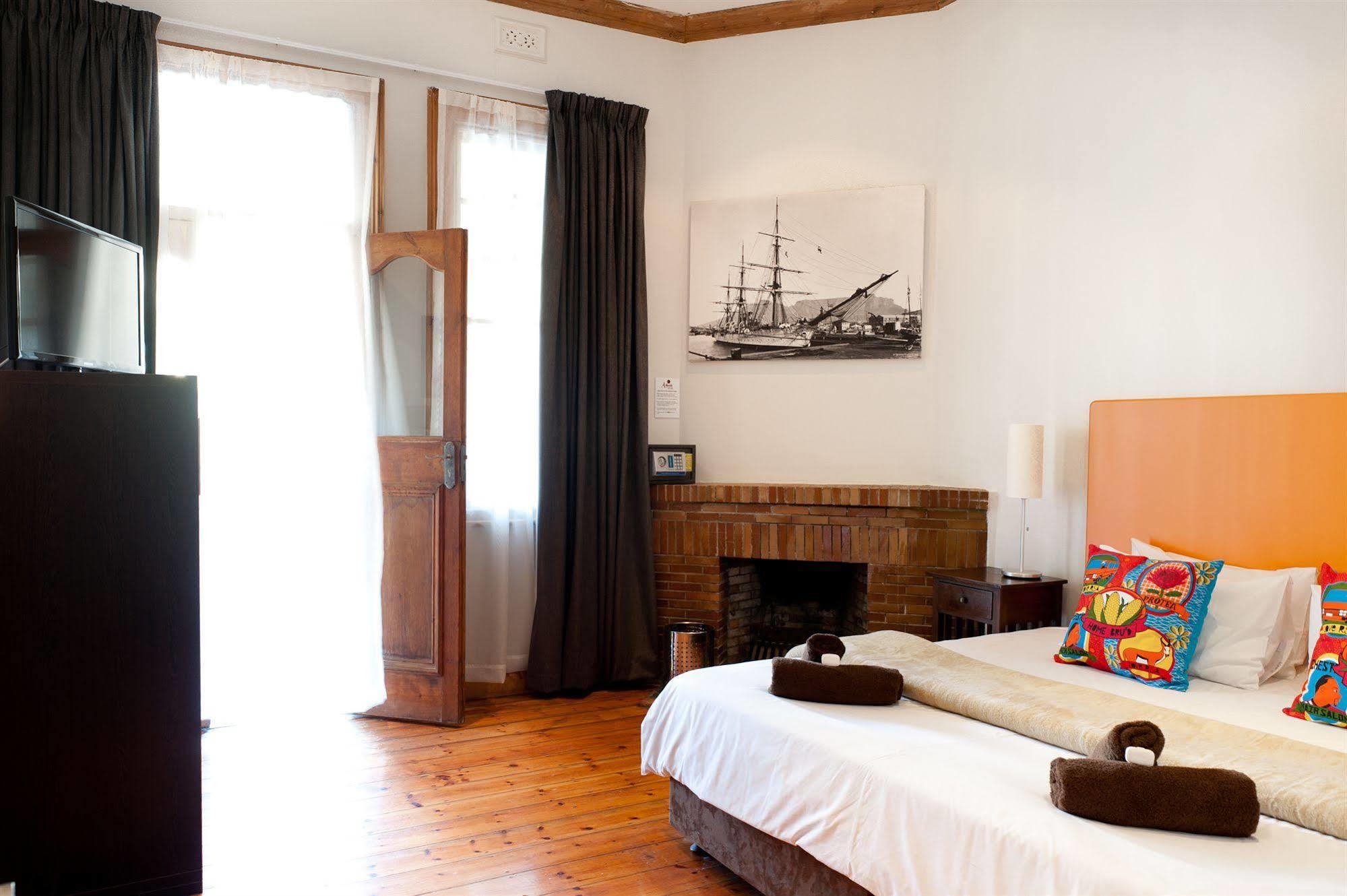 Ashanti Gardens Guesthouse Kaapstad Buitenkant foto